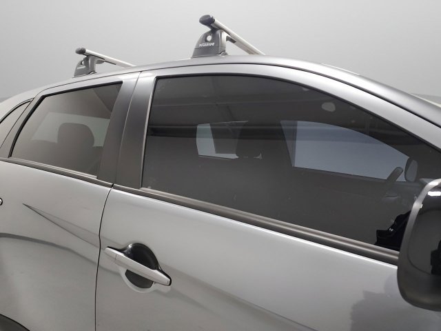 Used 2025 Mitsubishi Outlander Sport AWD image 16