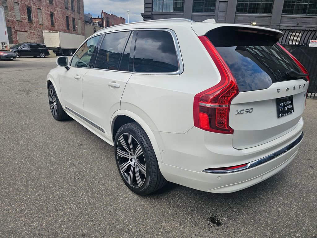 Certified 2023 Volvo XC90 B6 Ultimate w/ Protection Package image 2