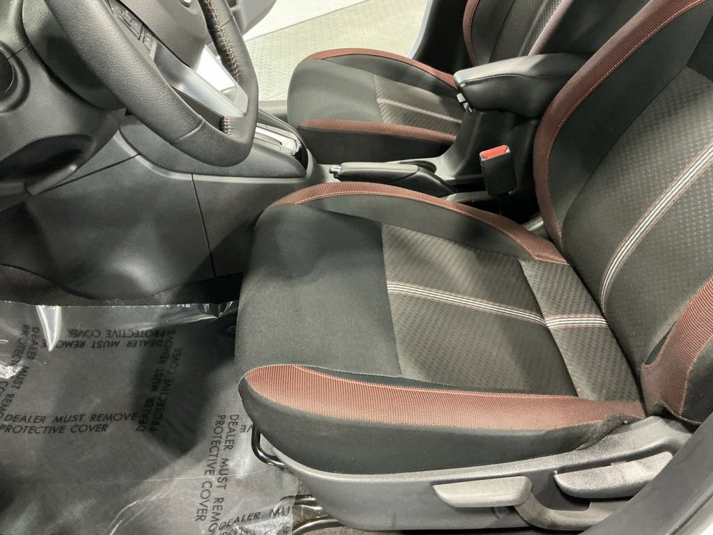 Used 2023 Nissan Versa SR w/ Trunk Package image 16