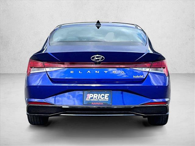 Used 2023 Hyundai Elantra Limited FWD image 4