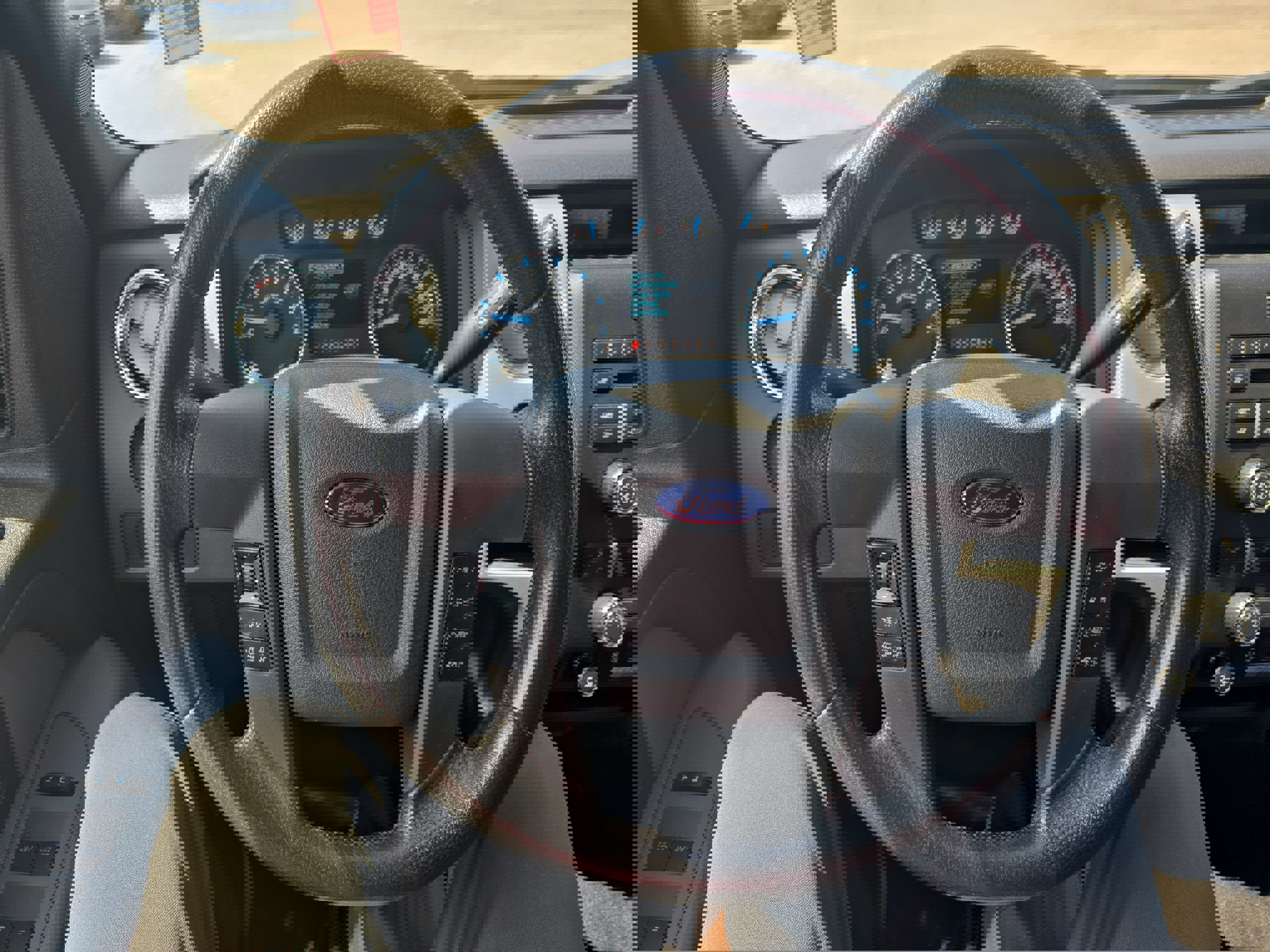 Used 2012 Ford F150 XLT w/ XLT Chrome Pkg image 16