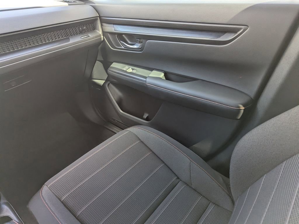 Used 2023 Honda CR-V Sport image 14