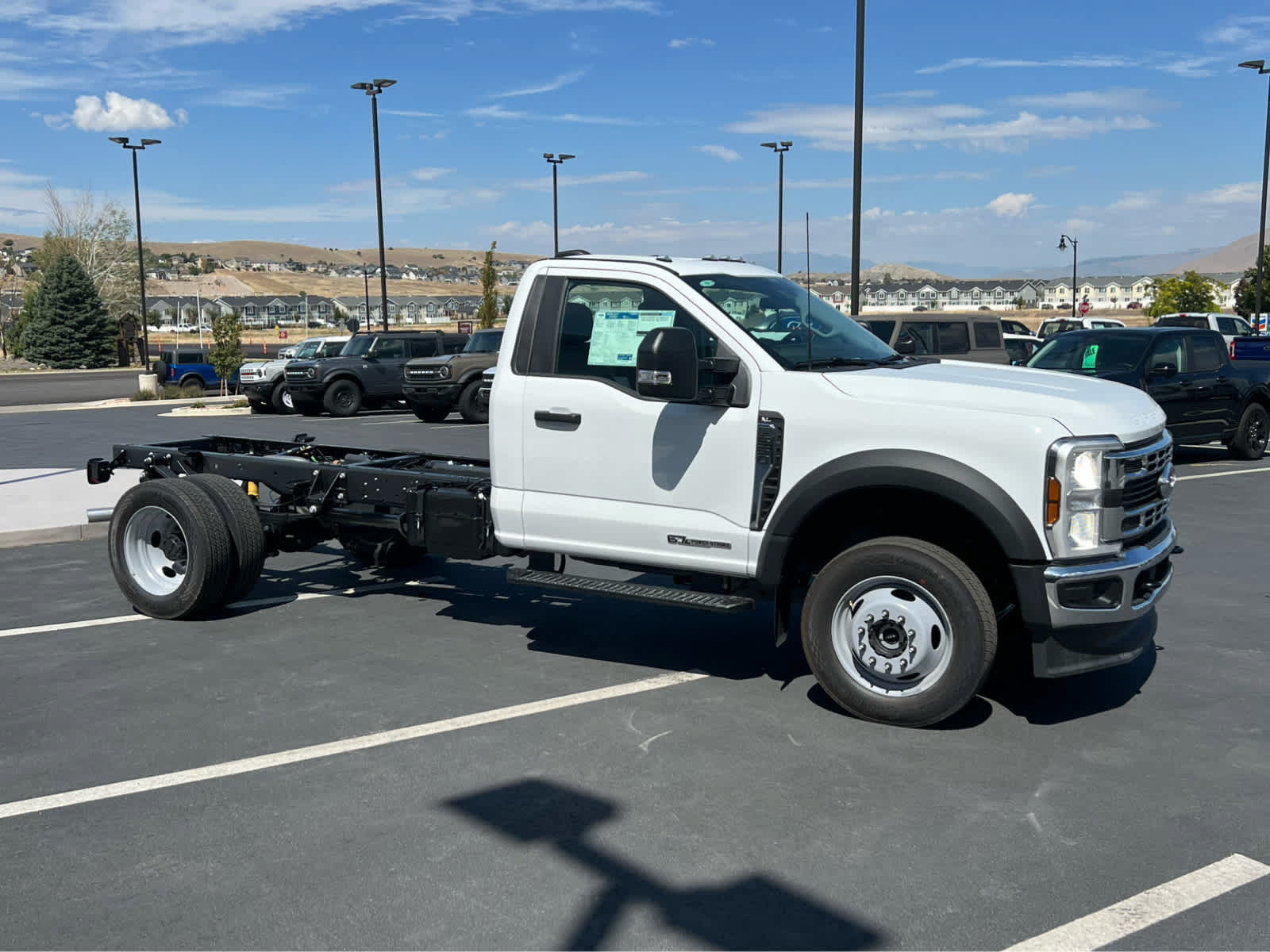 New 2026 Ford F550 4x4 Regular Cab Super Duty w/ XL Chrome Package image 5