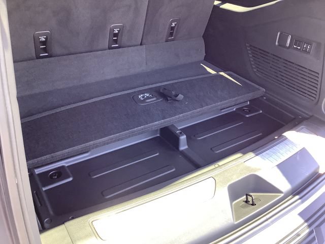 Used 2022 GMC Yukon XL Denali AWD/4WD image 33