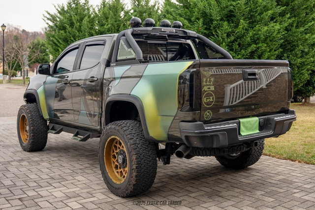 Used 2017 Chevrolet Colorado ZR2 w/ LPO, Premium Interior Package image 6