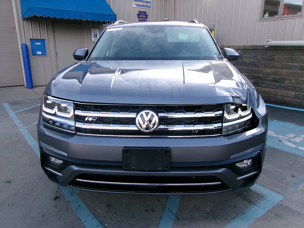 Used 2019 Volkswagen Atlas SE w/ Panoramic Sunroof Package AWD/4WD image 2