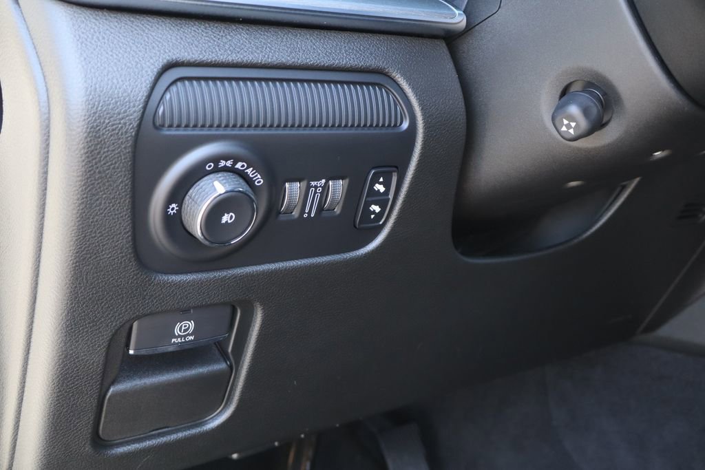 Used 2023 Jeep Wagoneer Series II image 12