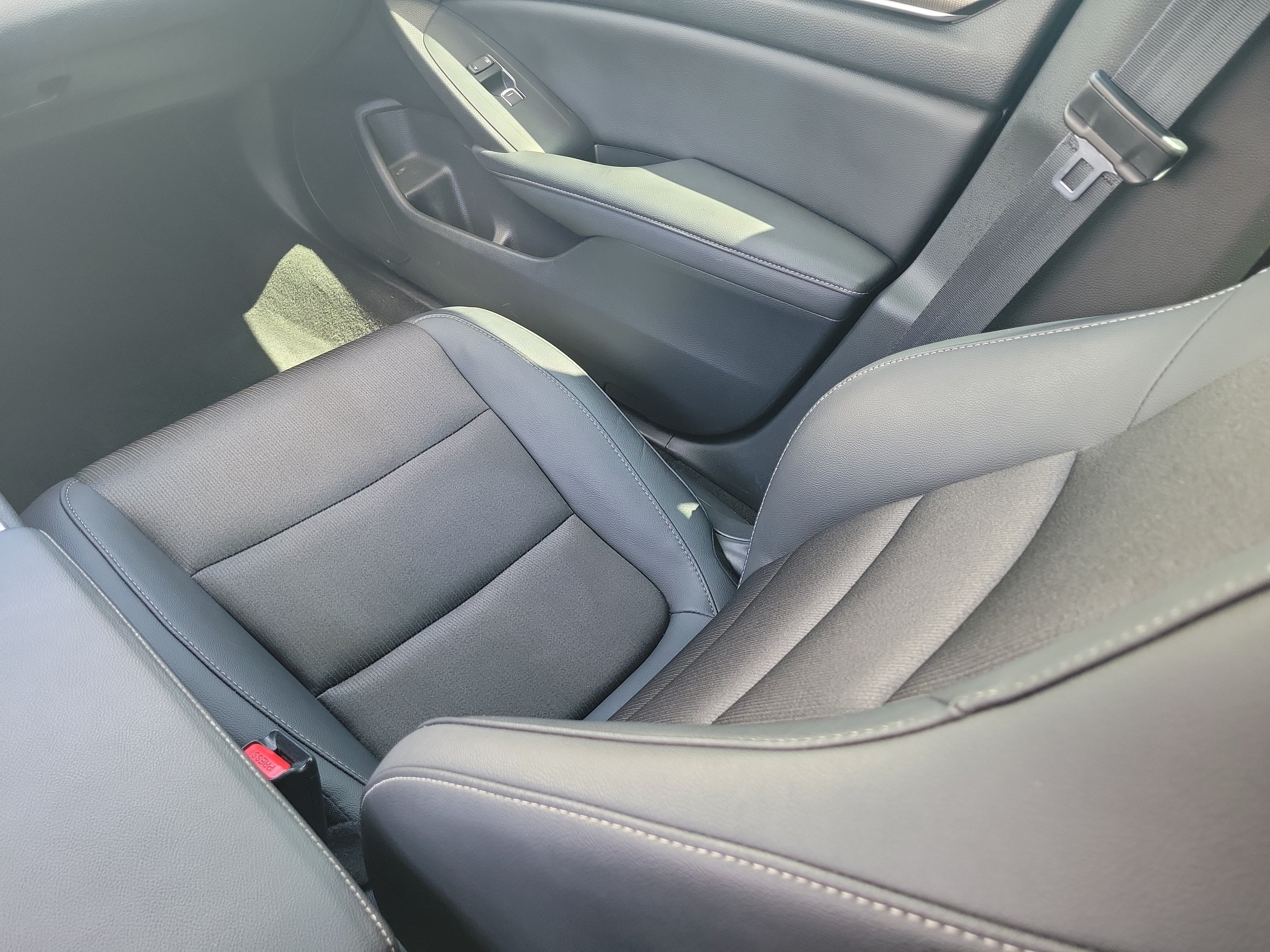 Used 2019 Honda Accord Sport image 19