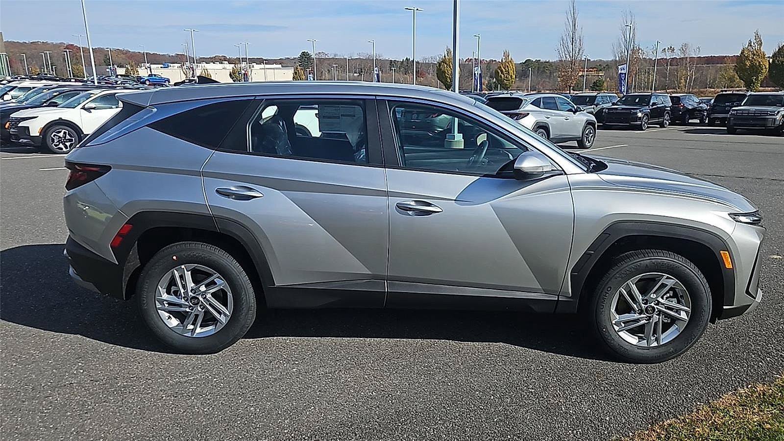 New 2026 Hyundai Tucson SE AWD/4WD image 8