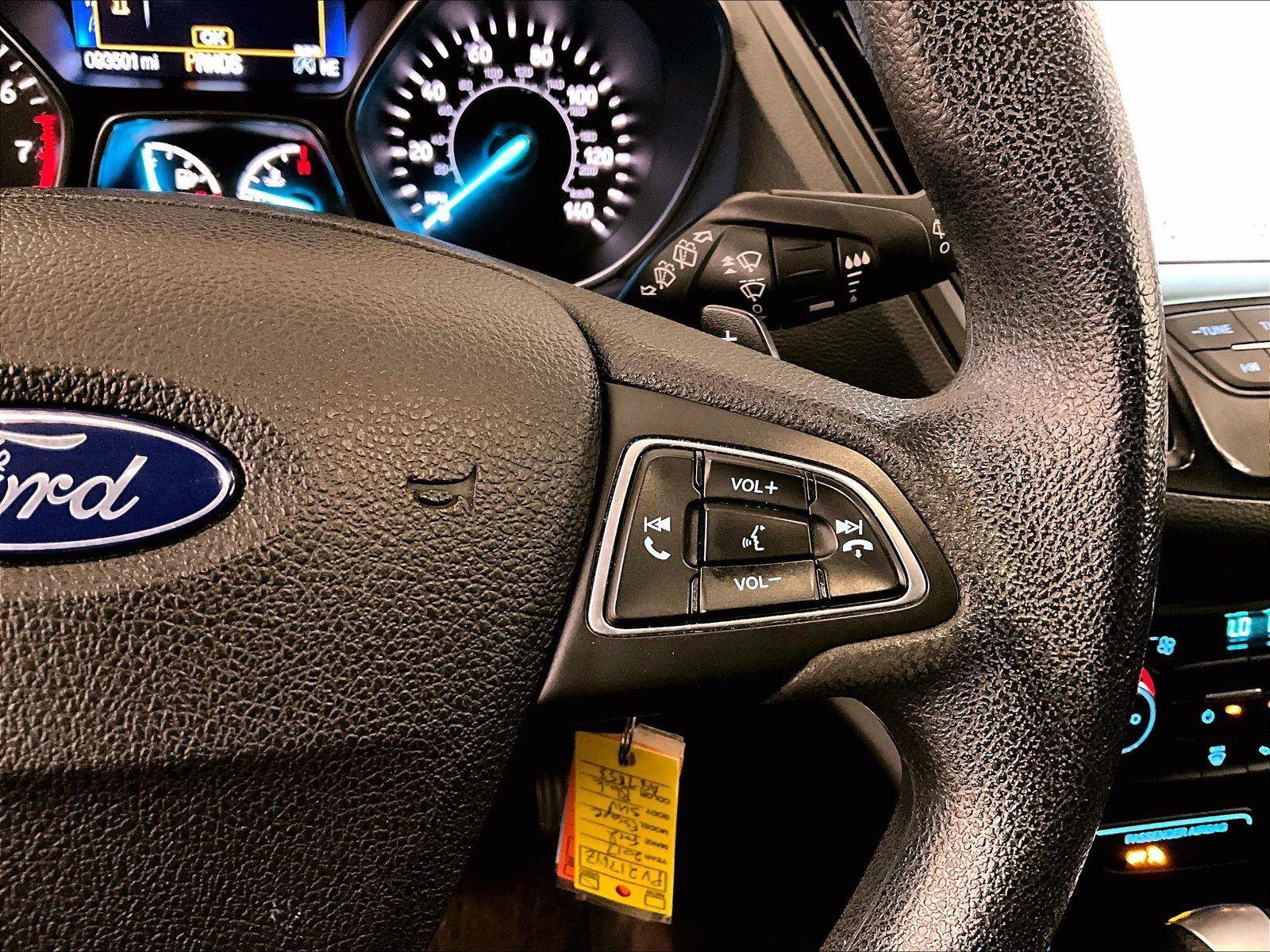 Used 2017 Ford Escape SE w/ Equipment Group 201A image 19