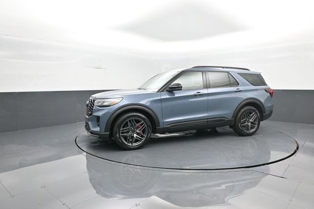 New 2026 Ford Explorer ST w/ Sun And Sound Package image 4