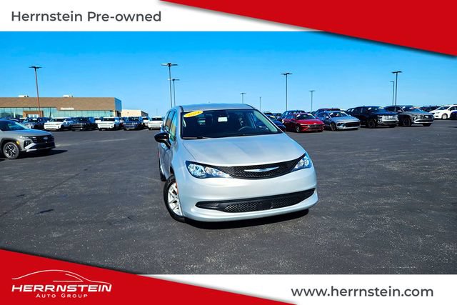 Used 2024 Chrysler Voyager LX