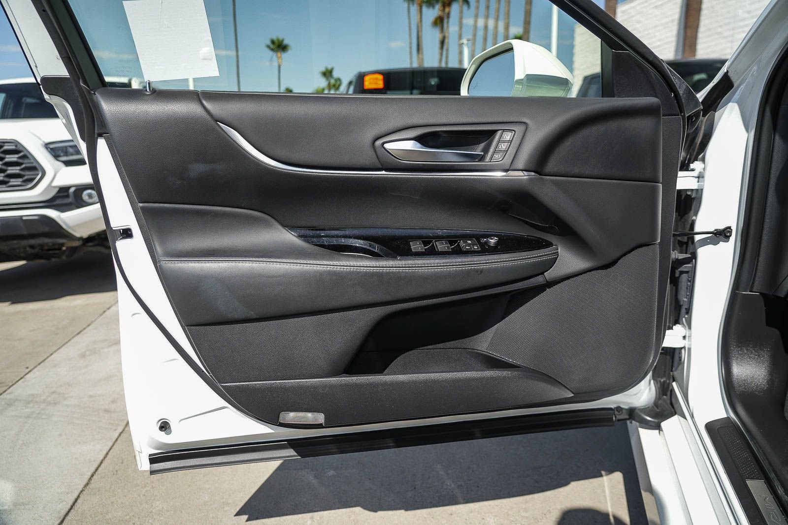Certified 2021 Toyota Mirai RWD image 21