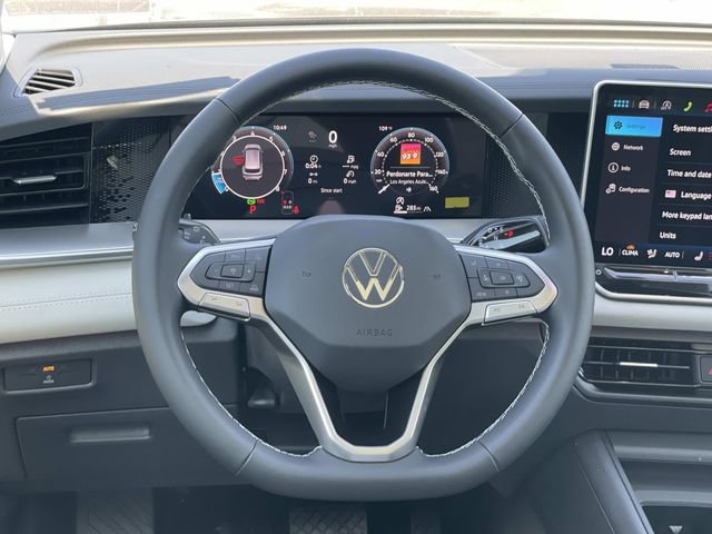 New 2026 Volkswagen Tiguan SE AWD/4WD image 8