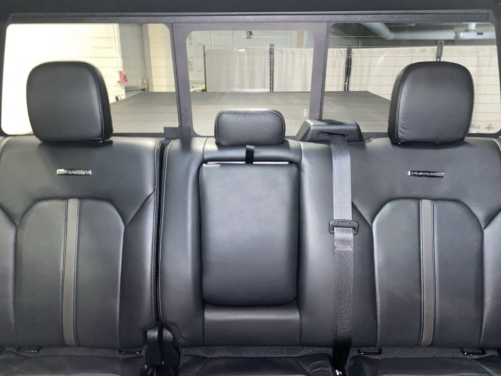 Used 2015 Ford F150 Platinum w/ Equipment Group 701A Luxury image 22