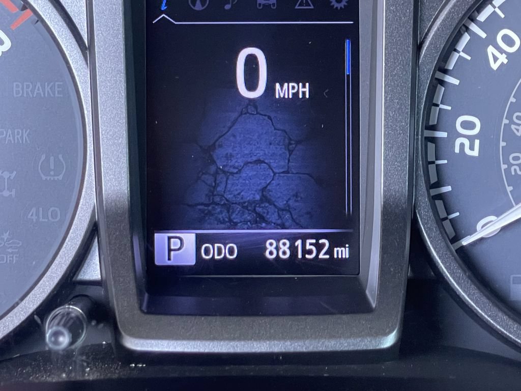 Used 2019 Toyota Tacoma TRD Sport w/ Technology Package RWD image 32