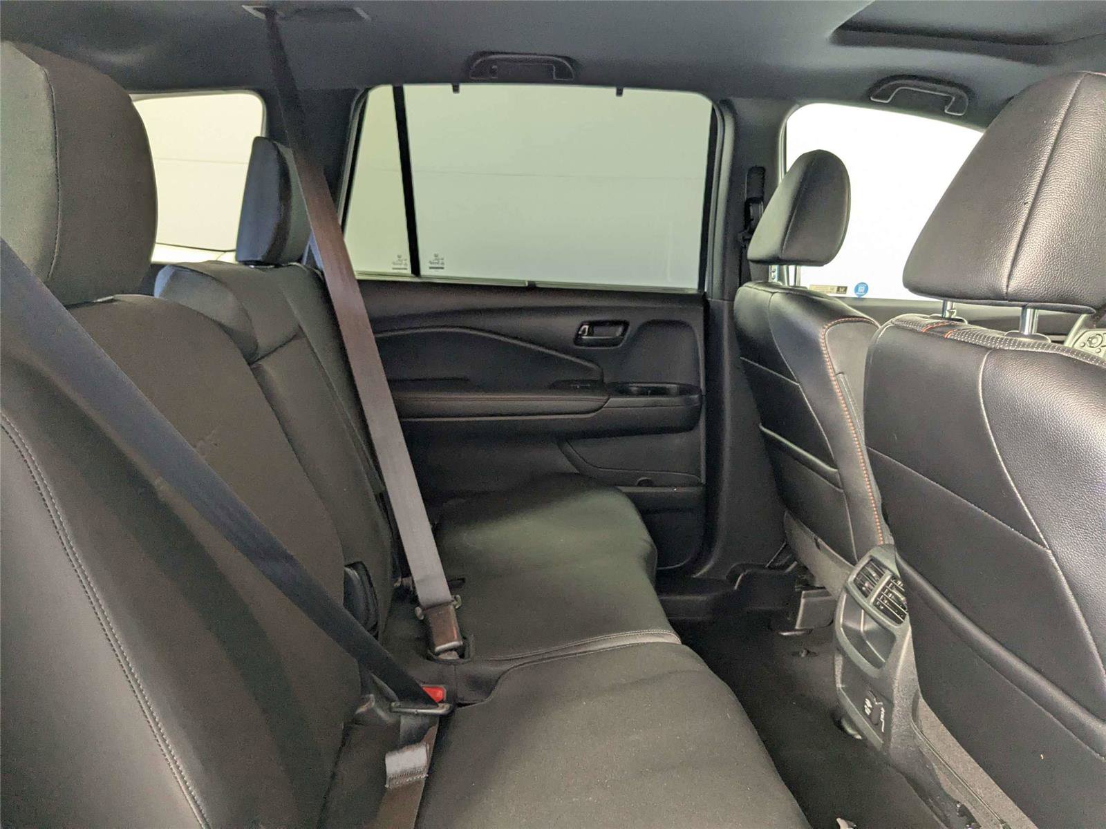 Used 2022 Honda Passport TrailSport image 25