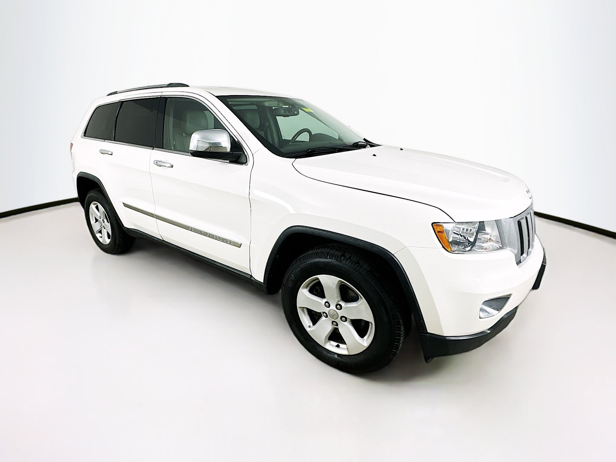 Used 2011 Jeep Grand Cherokee Laredo