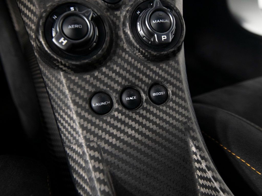 Used 2015 McLaren P1 image 45