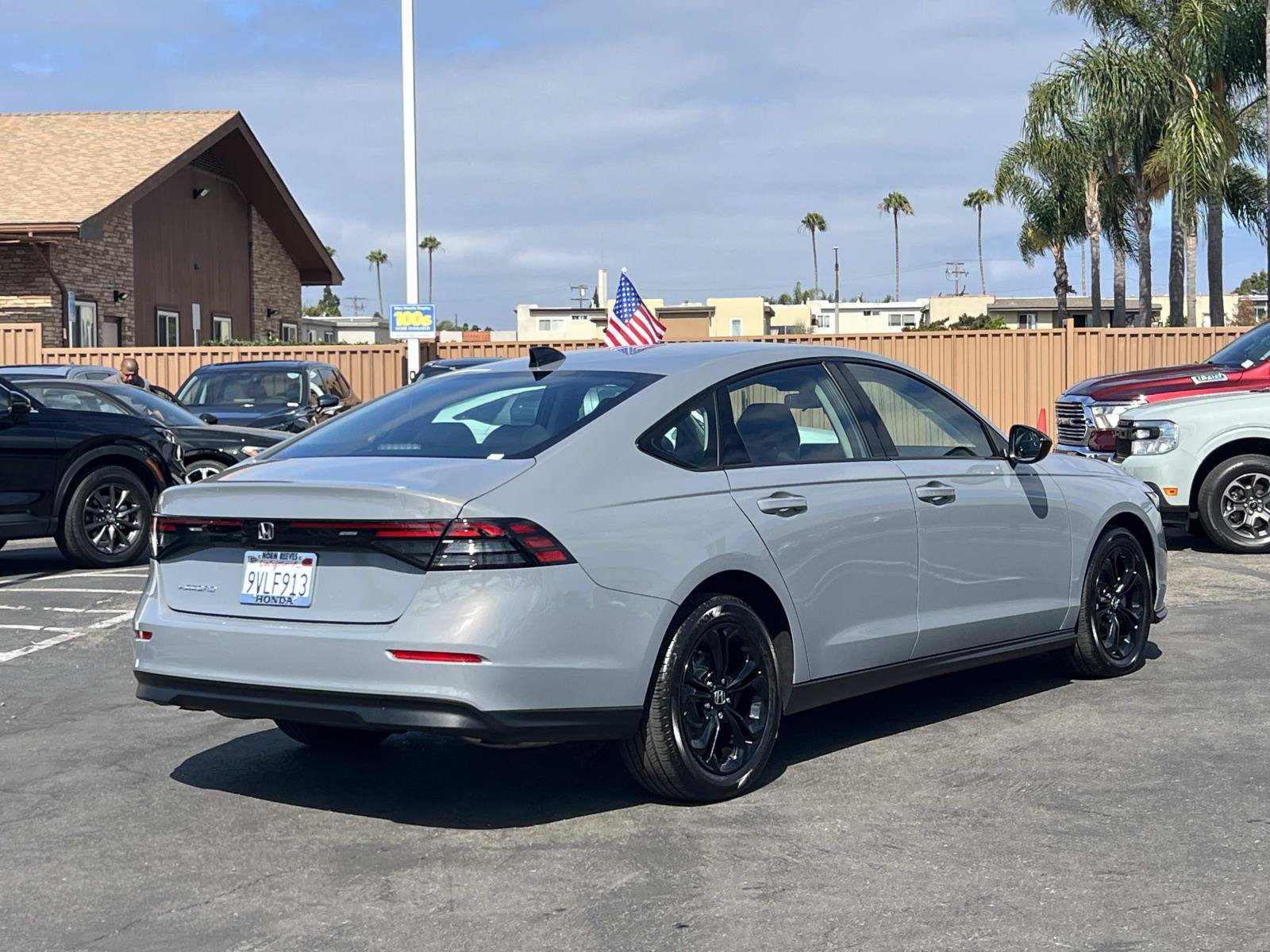 Certified 2025 Honda Accord SE image 25