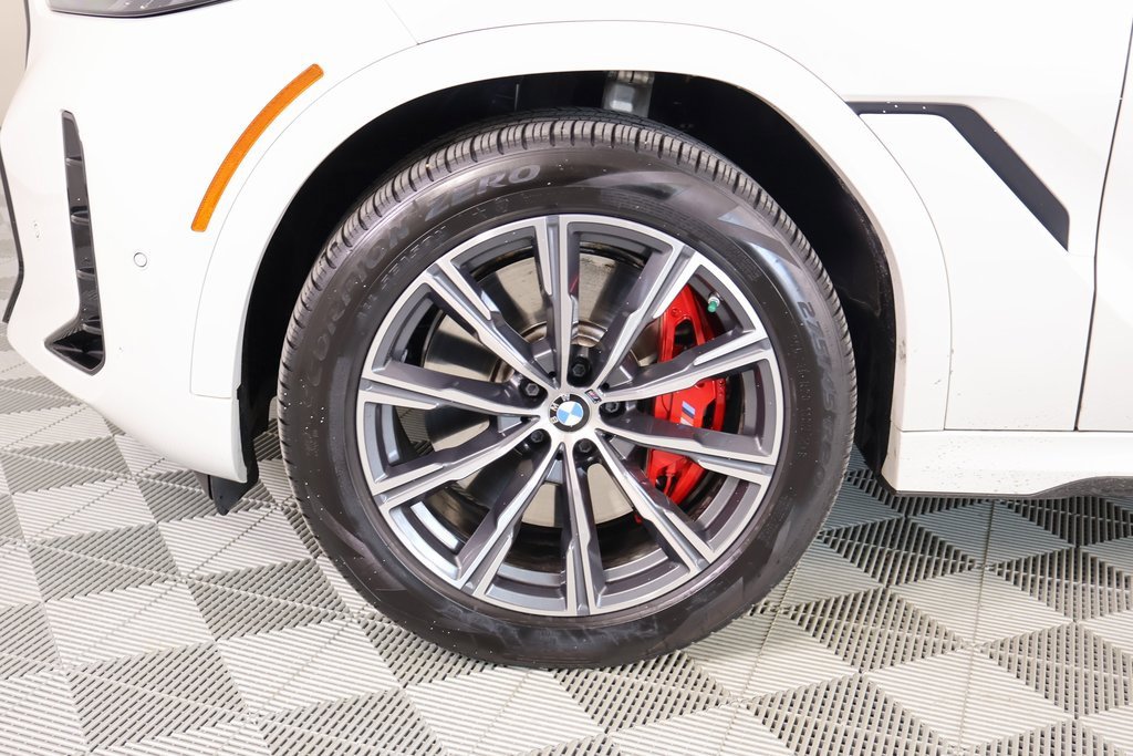 Used 2024 BMW X6 M60i image 19