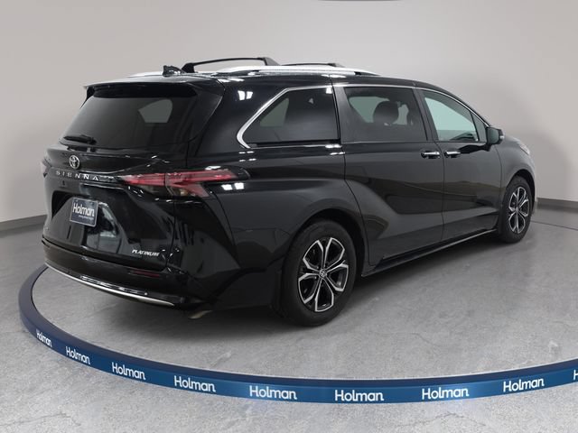 Certified 2026 Toyota Sienna Platinum AWD/4WD image 5
