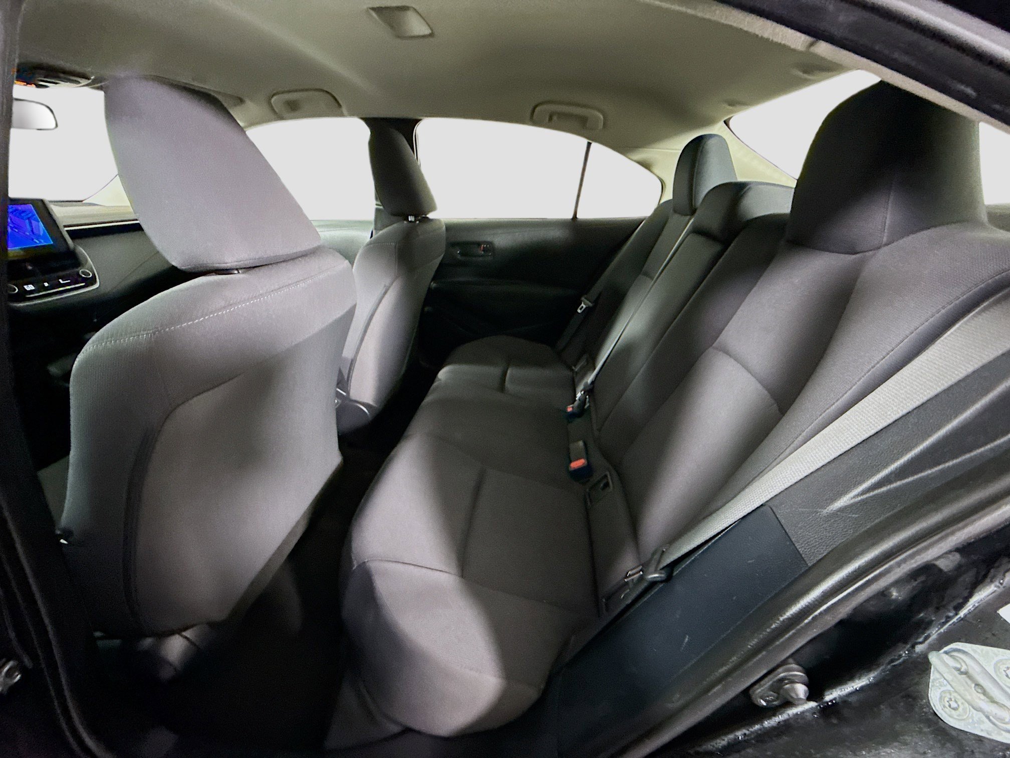 Used 2023 Toyota Corolla LE FWD image 24