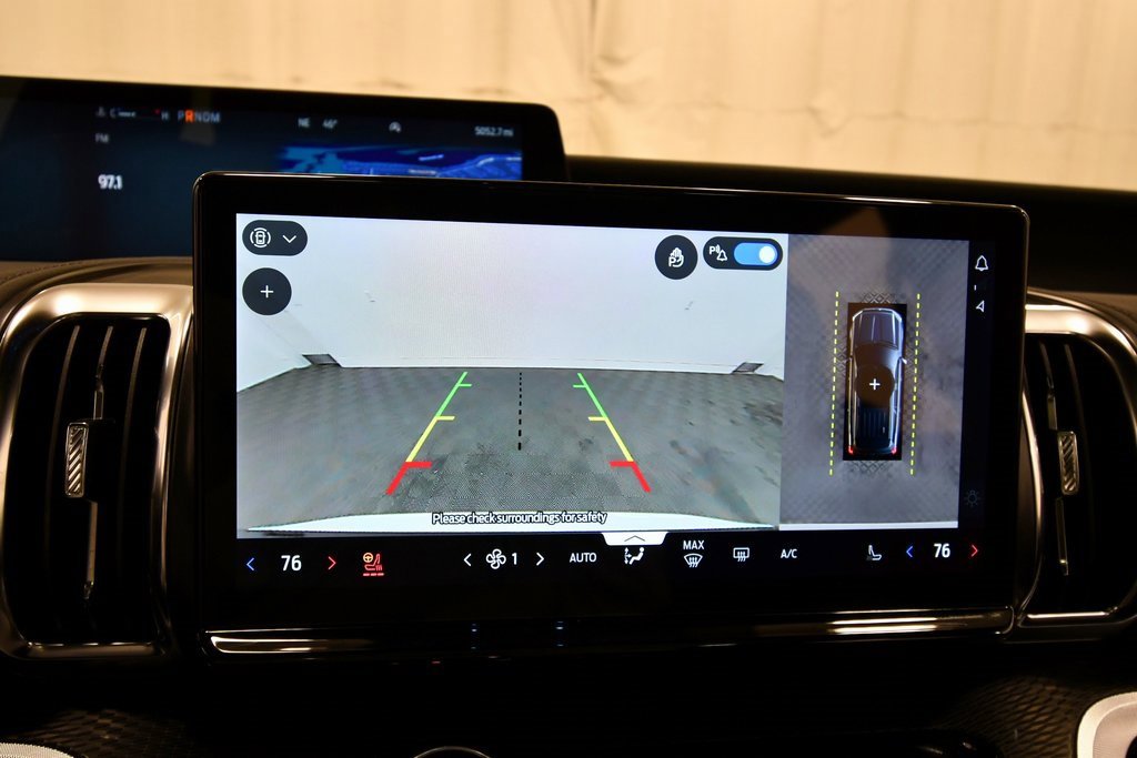 Used 2025 Ford Expedition Max Platinum w/ Stealth Performance Package image 28