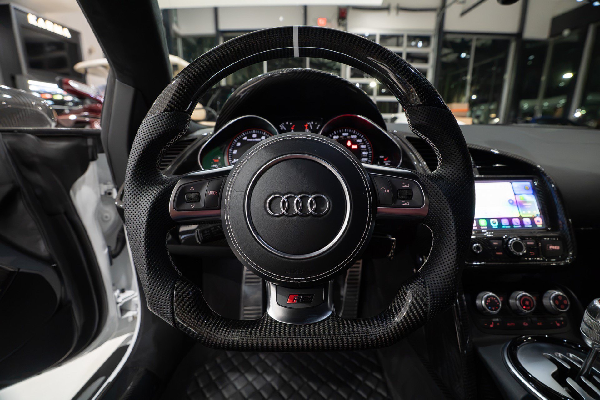 Used 2014 Audi R8 V10 AWD/4WD image 16