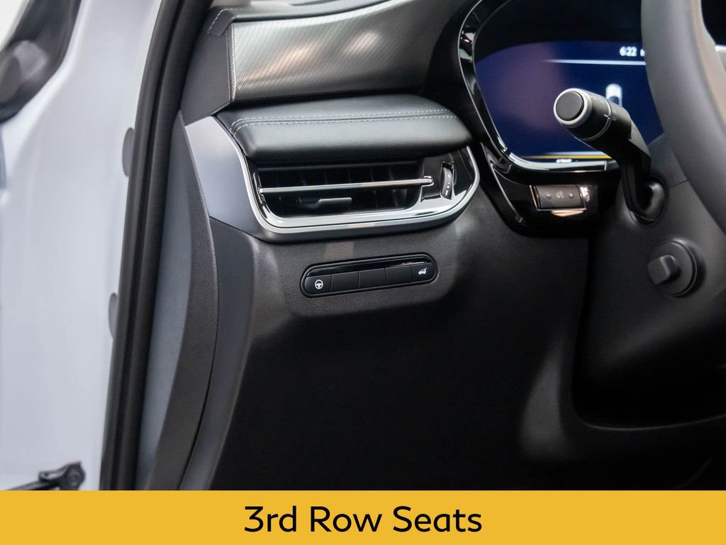 Certified 2026 INFINITI QX60 Luxe w/ Cargo Package image 21