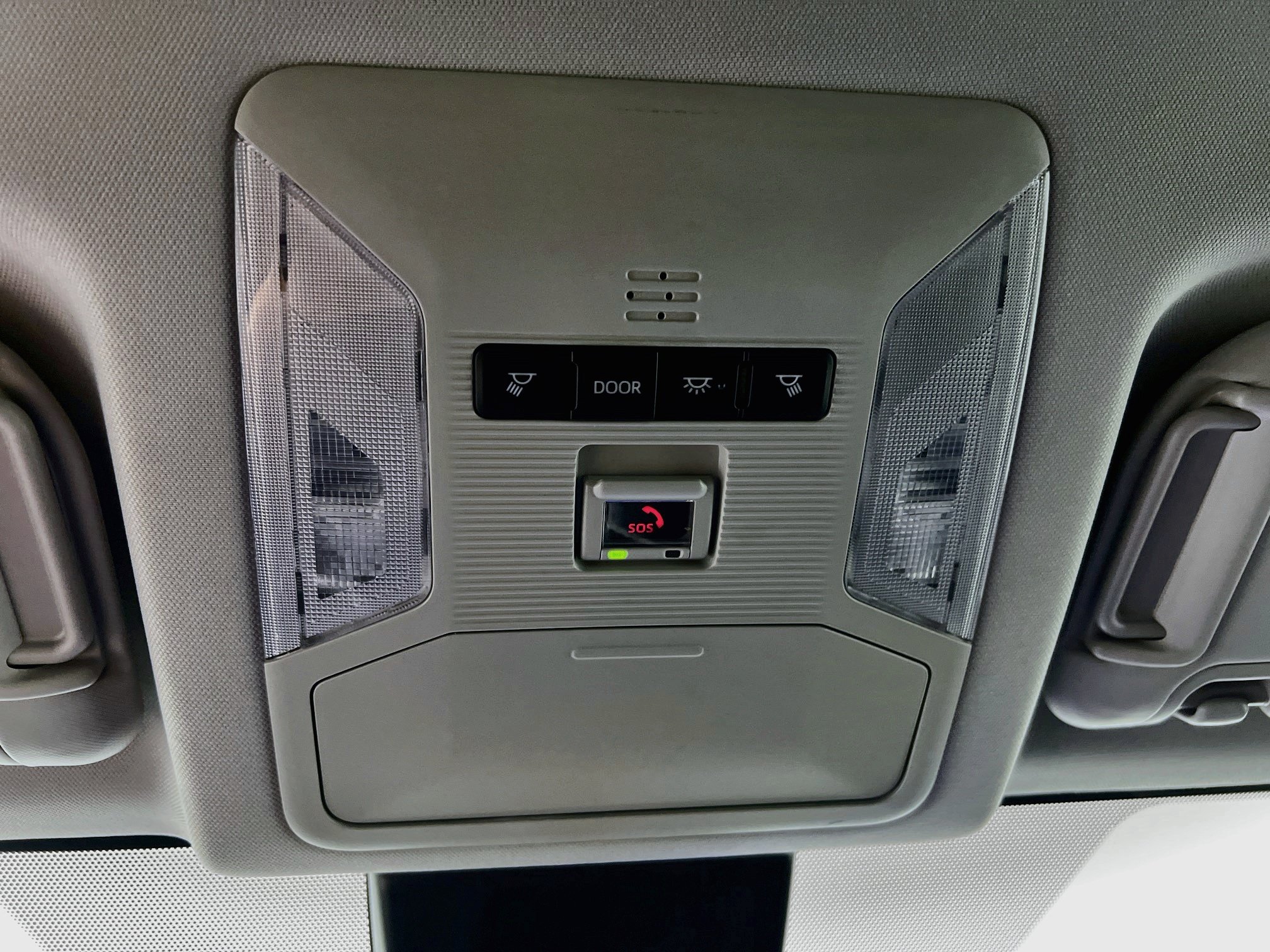 Used 2025 Toyota RAV4 XLE FWD image 21
