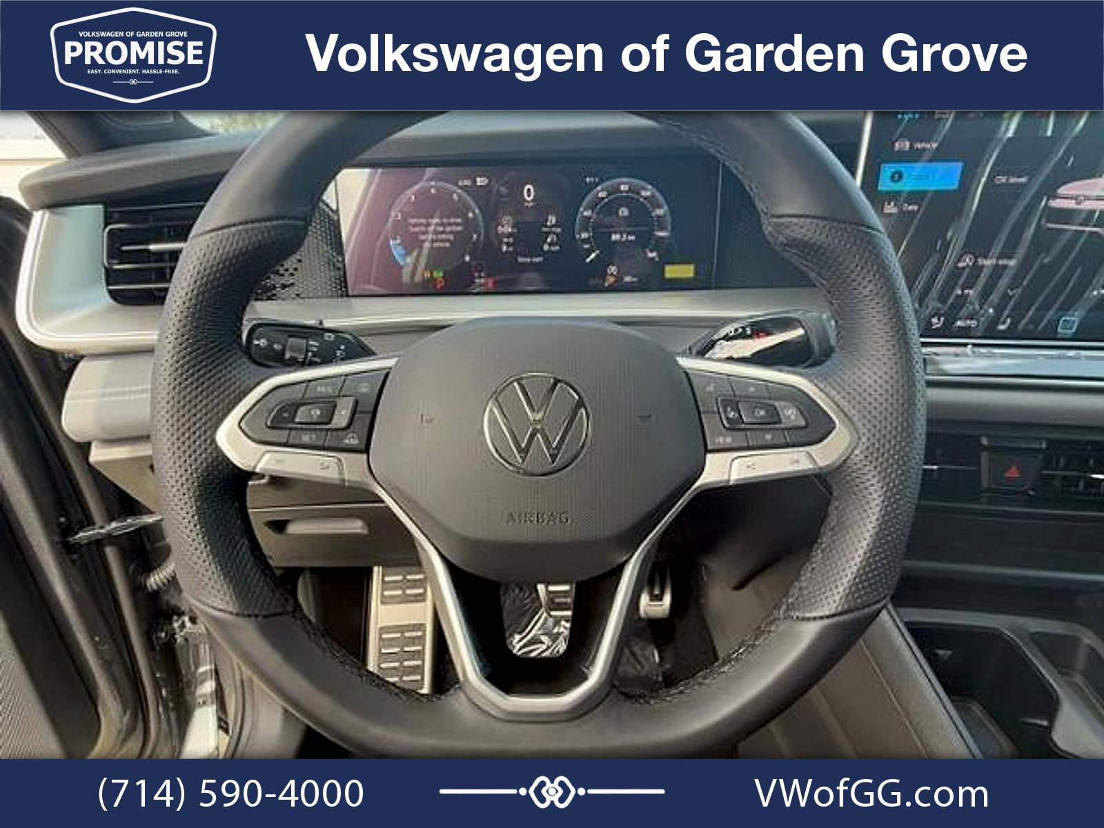 New 2026 Volkswagen Tiguan SE R-Line FWD image 14