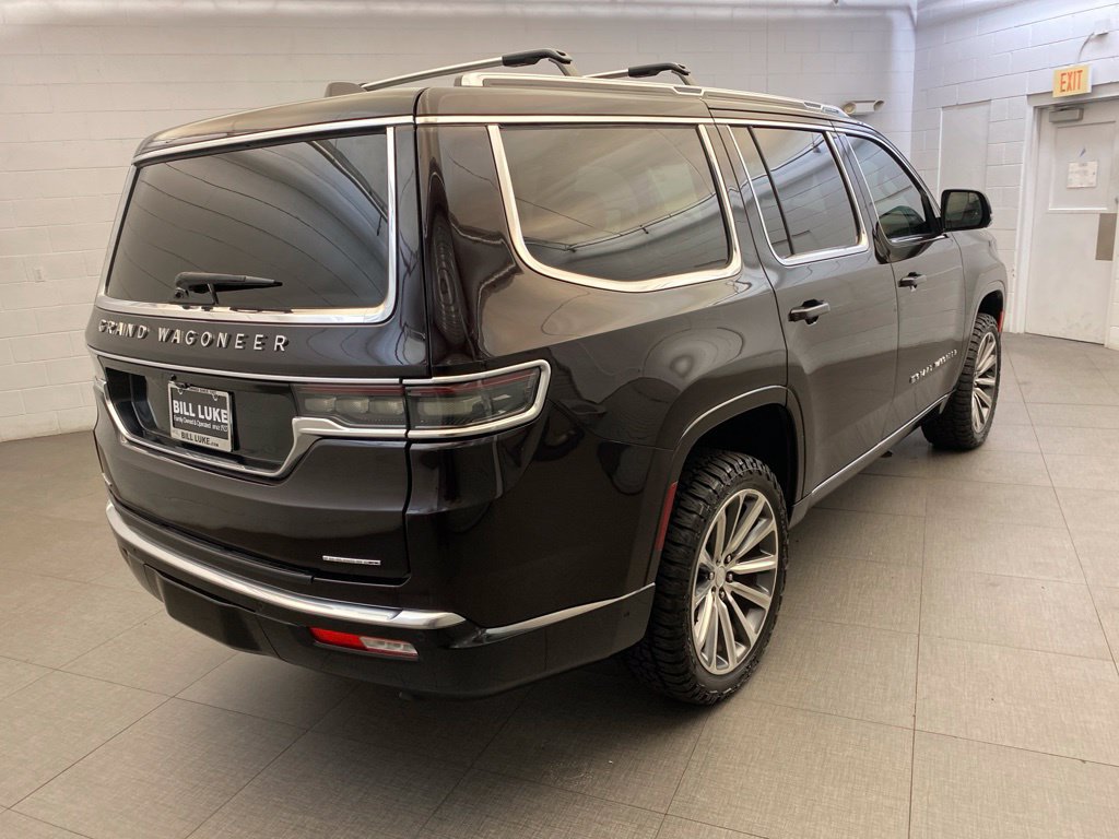Used 2023 Jeep Grand Wagoneer Series II w/ Flexible Seating Group AWD/4WD image 6