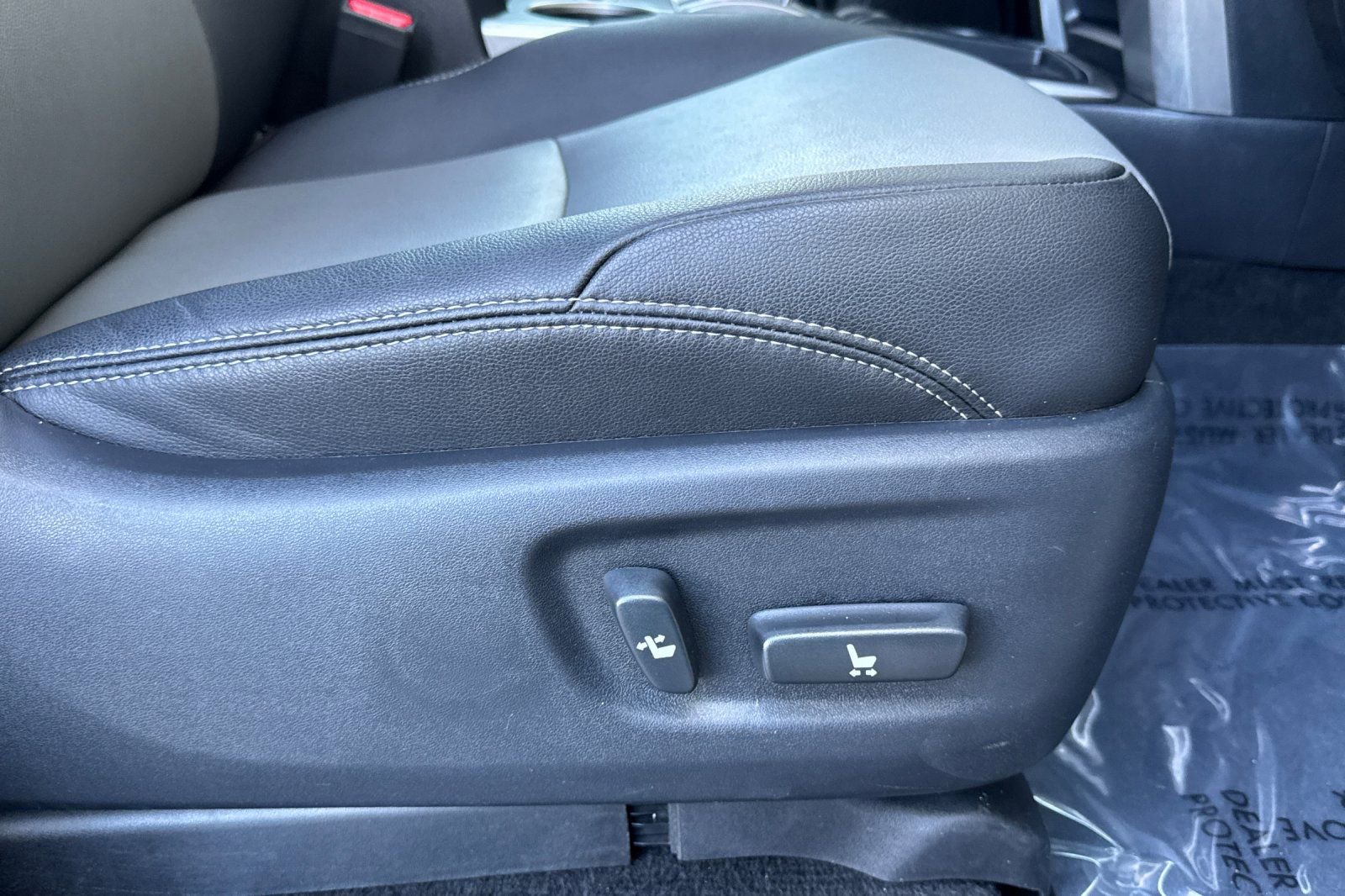 Used 2022 Toyota 4Runner SR5 Premium w/ Moonroof Package image 22