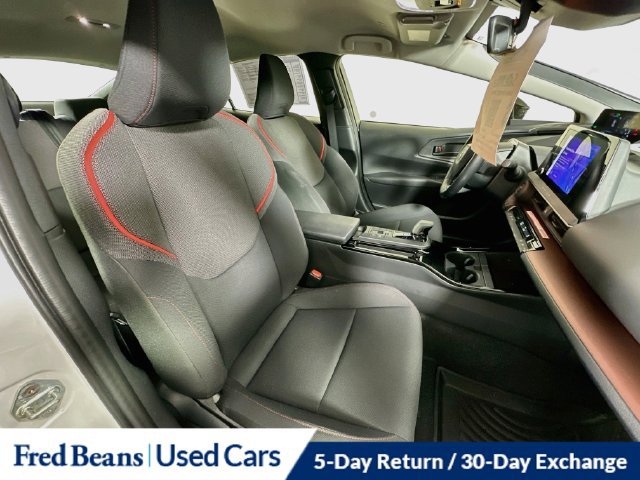 Used 2024 Toyota Prius Prime FWD image 35