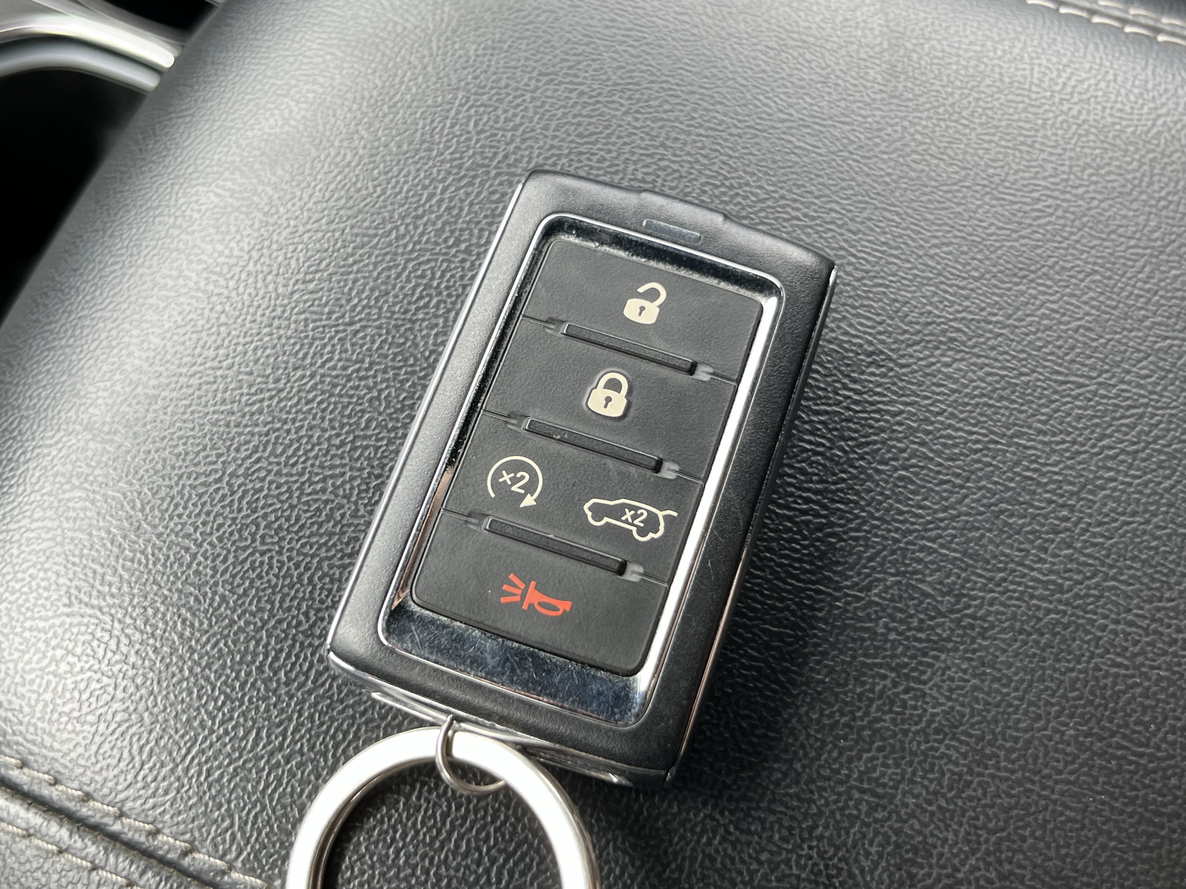 Used 2022 Jeep Grand Cherokee L Laredo AWD/4WD image 32