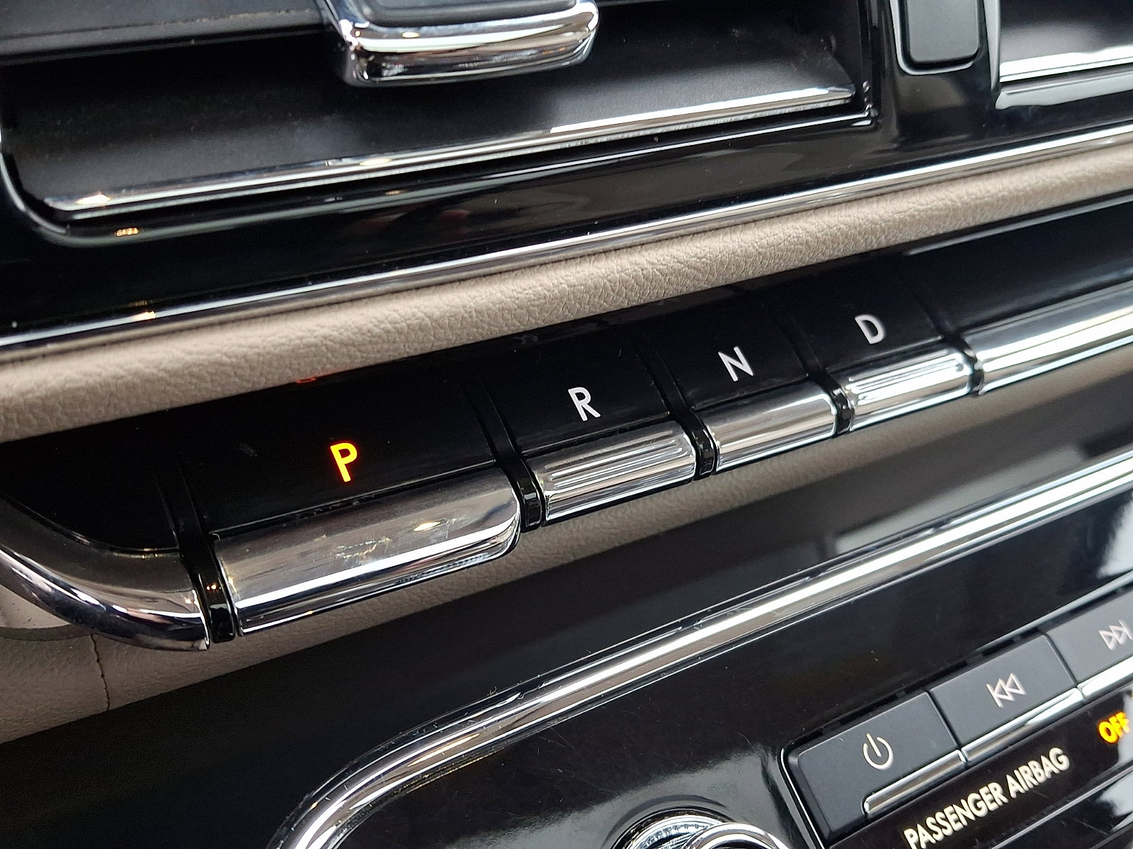 Used 2022 Lincoln Navigator L Reserve image 14