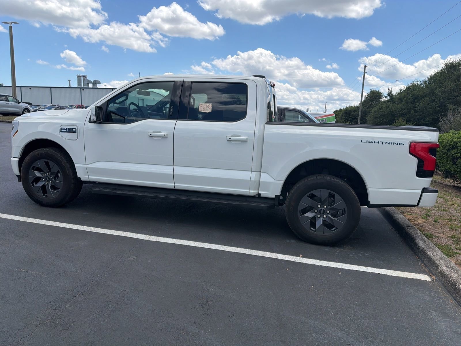 Used 2024 Ford F150 Lightning Lariat AWD/4WD image 10