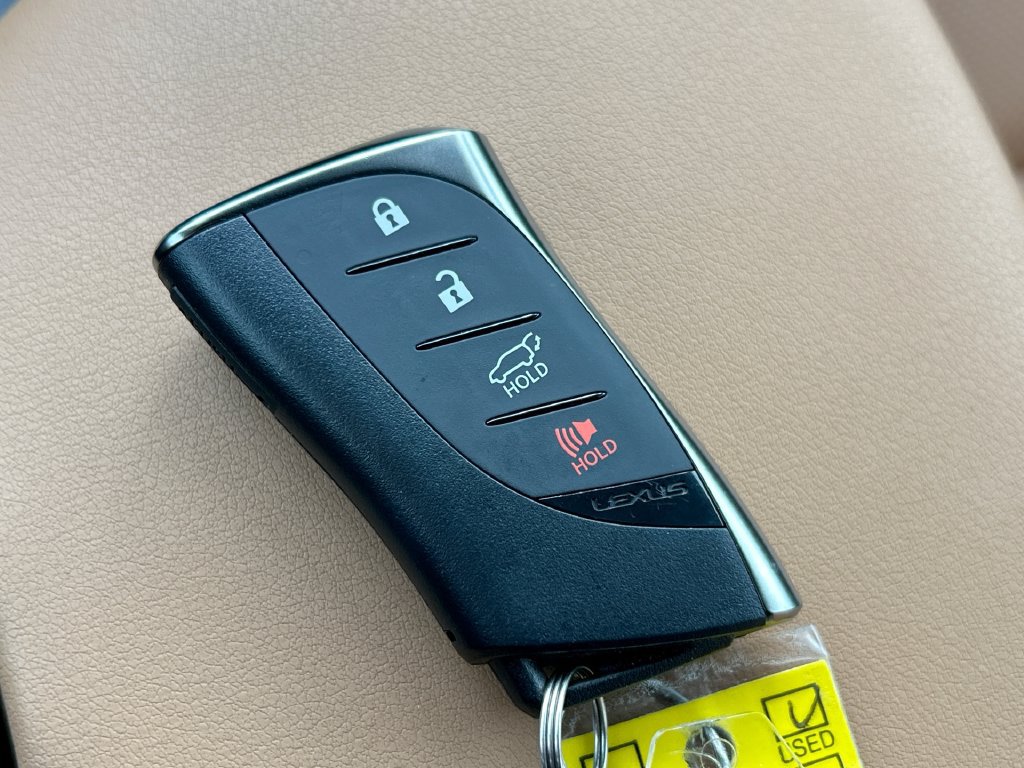 Used 2024 Lexus UX 250h FWD w/ Premium Package image 20