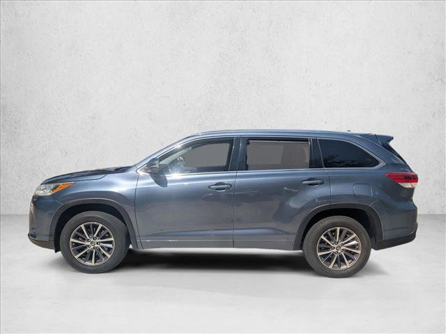 Used 2018 Toyota Highlander XLE image 8