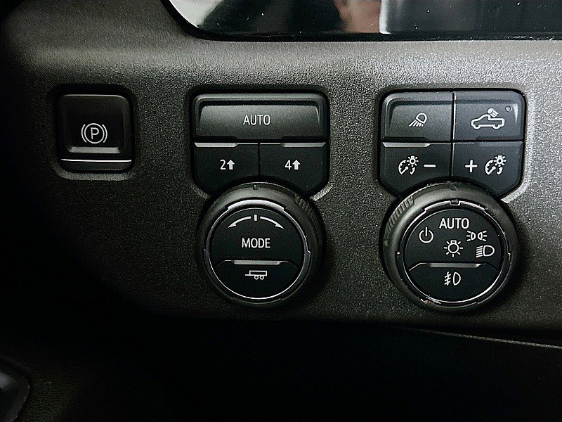 Used 2022 Chevrolet Silverado 1500 RST w/ Convenience Package II image 10