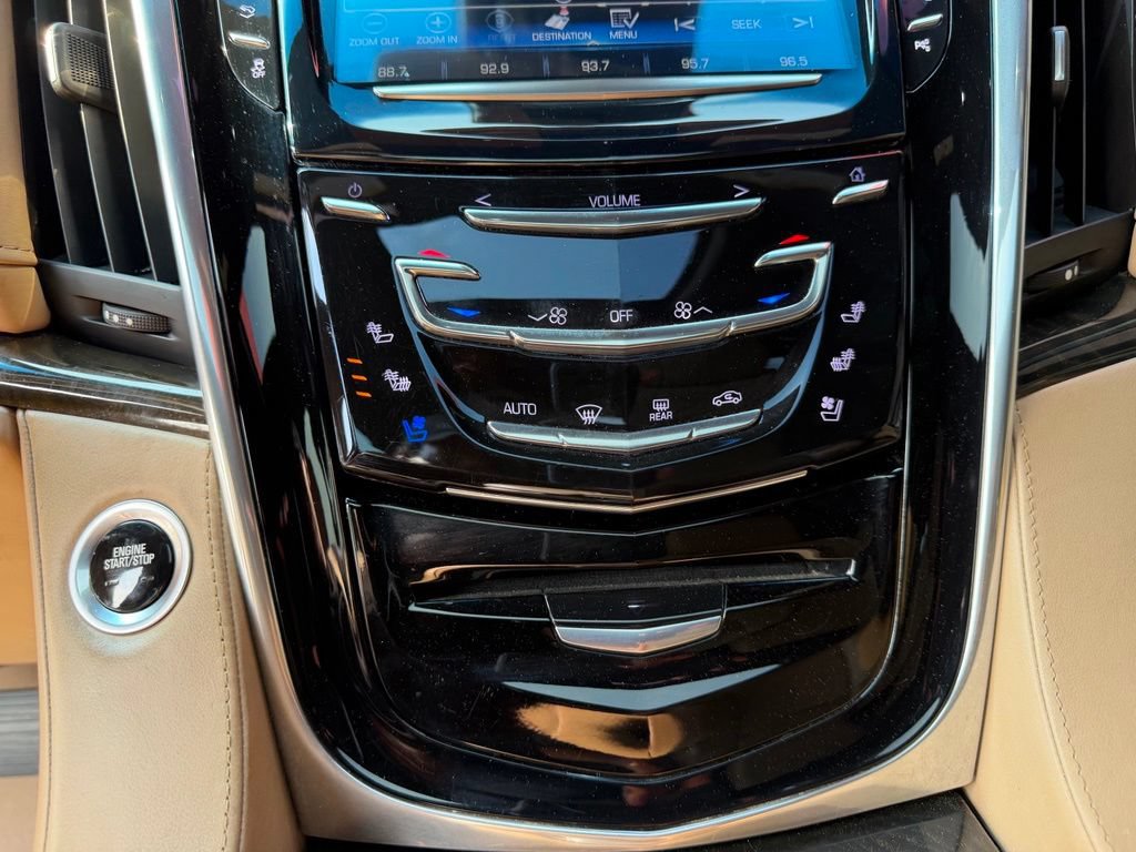 Used 2019 Cadillac Escalade ESV Platinum AWD/4WD image 26