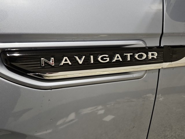 Used 2024 Lincoln Navigator Black Label image 30