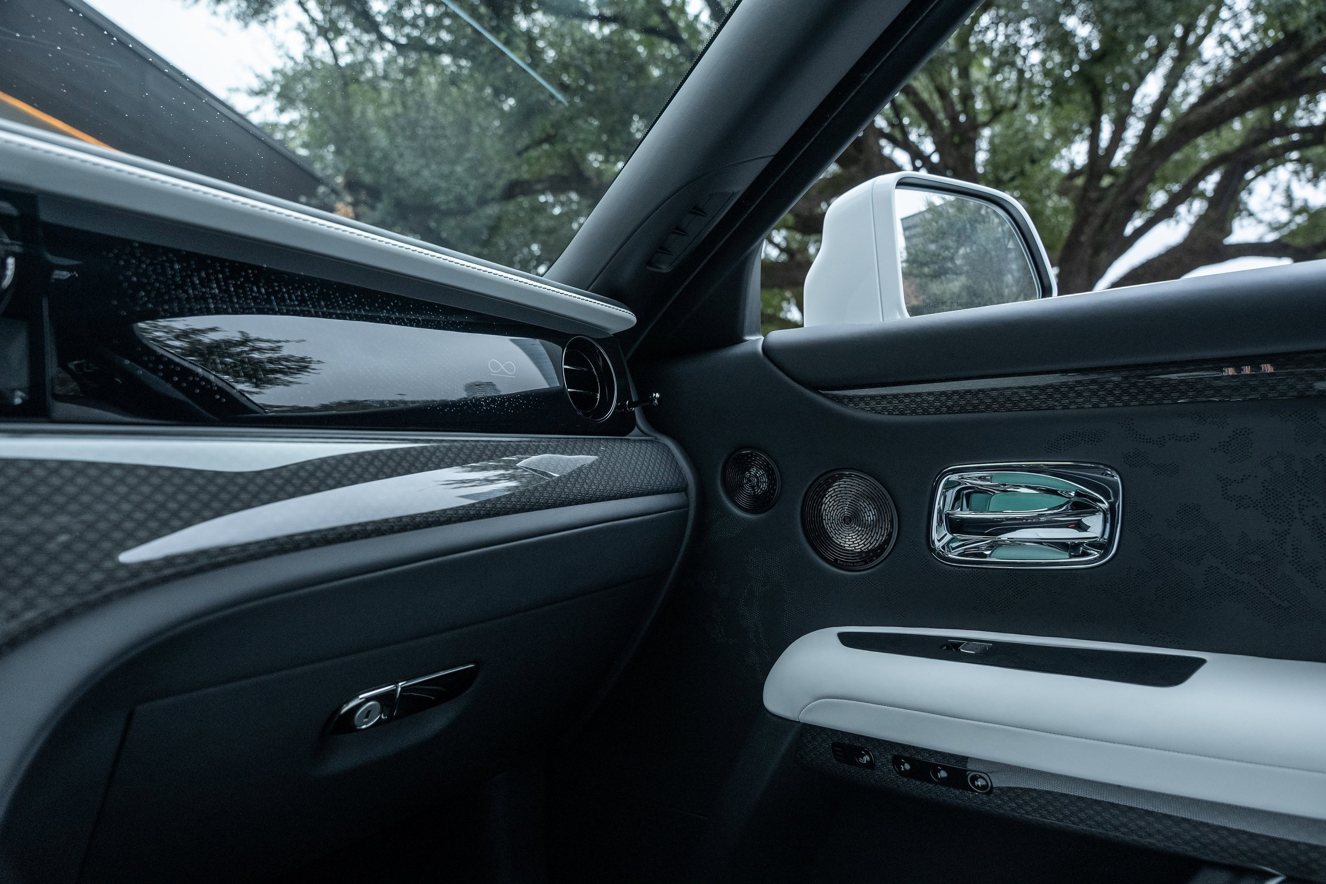 Used 2025 Rolls-Royce Ghost Black Badge image 40