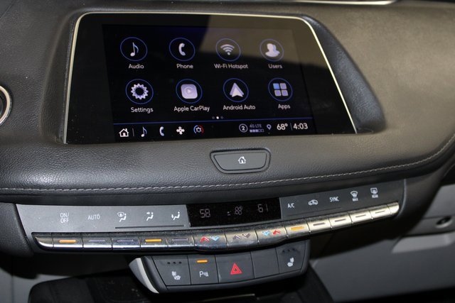 Certified 2022 Cadillac XT4 Luxury w/ Cold Weather Package image 13