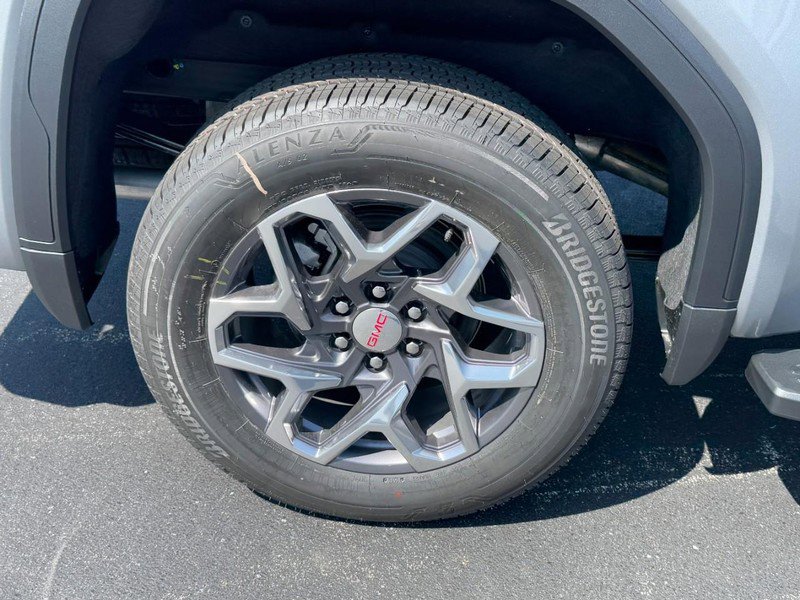 New 2026 GMC Sierra 1500 SLT w/ SLT Premium Package image 4