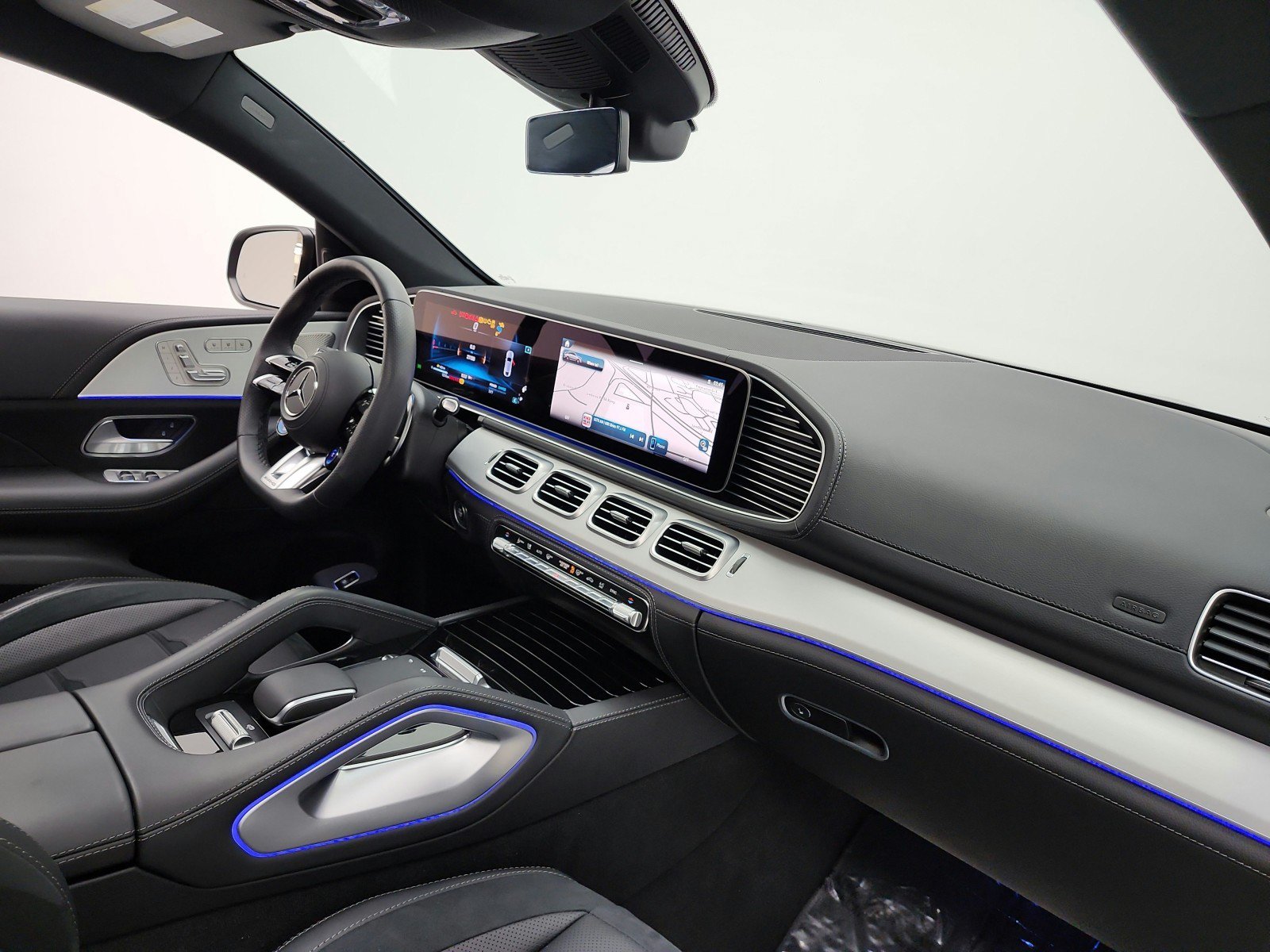 Used 2025 Mercedes-Benz GLE 53 AMG 4MATIC Coupe image 19