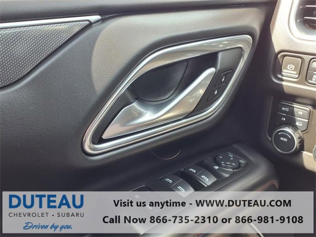 Used 2022 Chevrolet Suburban RST image 18