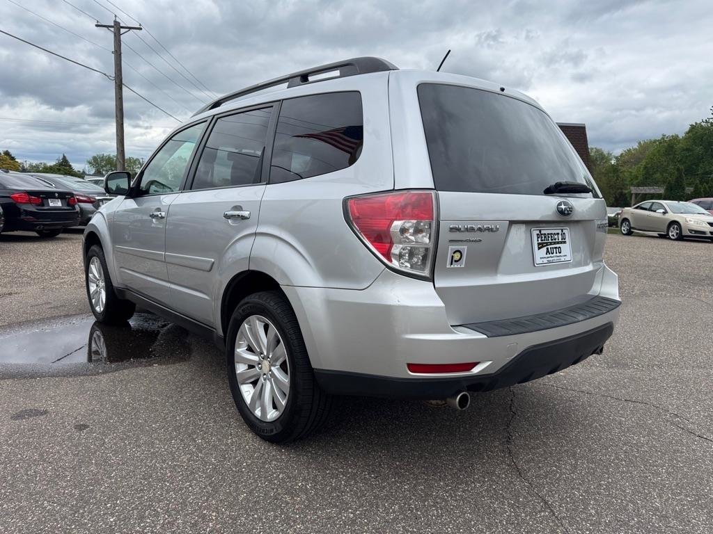 Used 2011 Subaru Forester 2.5X Premium w/ All-Weather Pkg AWD/4WD image 7