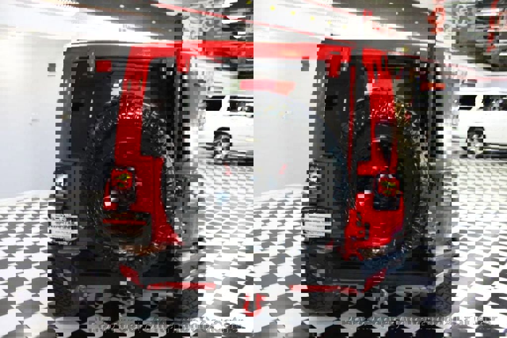 Used 2015 Jeep Wrangler Unlimited Sahara w/ Dual Top Group image 5